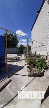 Дом 337м², 3-этажный, участок 9 сот.