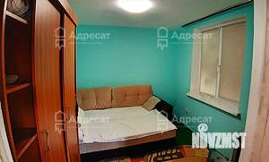 Дом 60м², 2-этажный, участок 6 сот.