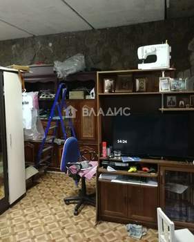 Дом 447м², 3-этажный, участок 10 сот.