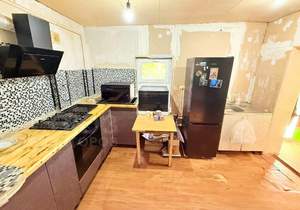 Дом 200м², 2-этажный, участок 6 сот.