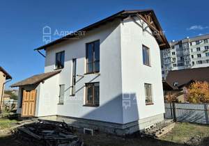 Дом 177м², 3-этажный, участок 6 сот.