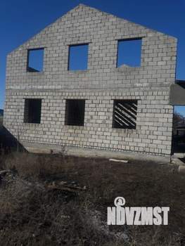 Дом 174м², 2-этажный, участок 4 сот.