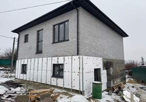 Дом 140м², 2-этажный, участок 4 сот.