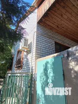 Коттедж 181м², 2-этажный, участок 5 сот.