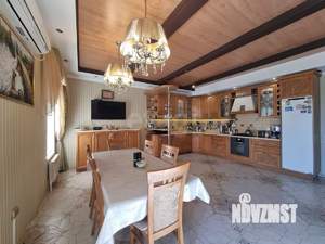 Дом 324м², 2-этажный, участок 6 сот.