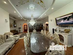 Дом 380м², 2-этажный, участок 7 сот.