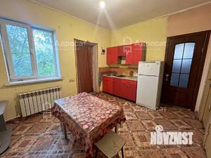 Дом 50м&sup2;, 2-этажный, на длительный срок, 