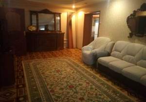 Дом 150м², 2-этажный, на длительный срок, 