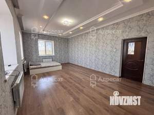 Дом 242м², 2-этажный, на длительный срок, 
