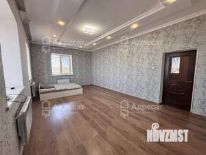 Дом 242м&sup2;, 2-этажный, на длительный срок, 