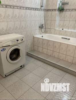 Коттедж 350м², 2-этажный, на длительный срок, 