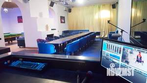 Дом 500м&sup2;, 2-этажный, посуточно, 