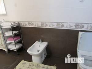 Таунхаус 75м², 3-этажный, на длительный срок, 
