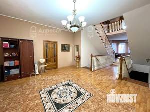 Дом 600м², 3-этажный, на длительный срок, 