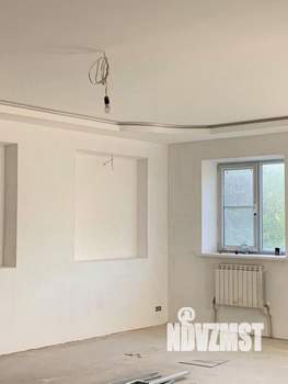 Коттедж 355м², 2-этажный, на длительный срок, 