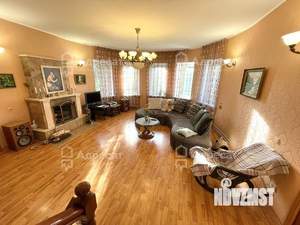 Дом 600м&sup2;, 3-этажный, на длительный срок, 