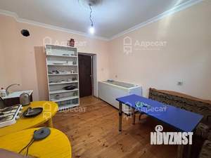 Дом 242м&sup2;, 2-этажный, на длительный срок, 