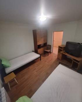 Дом 200м², 2-этажный, на длительный срок, 