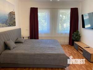 Дом 123м², 2-этажный, на длительный срок, 