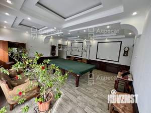 Дом 390м&sup2;, 2-этажный, на длительный срок, 