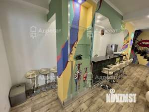 Дом 390м&sup2;, 2-этажный, на длительный срок, 