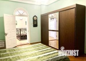 Дом 500м², 2-этажный, посуточно, 