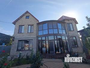 Дом 313м², 2-этажный, участок 6 сот.  