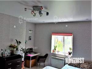 Дом 219м², 3-этажный, участок 8 сот.  