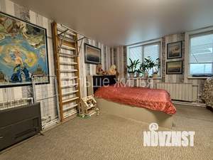 Дом 355м², 2-этажный, участок 6 сот.  