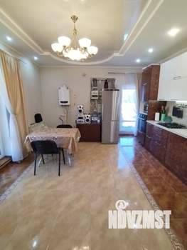 Коттедж 165м², 2-этажный, участок 5 сот.  