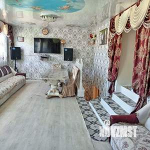 Коттедж 184м², 3-этажный, участок 5 сот.  