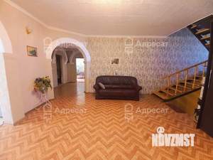 Дом 391м², 3-этажный, участок 9 сот.  