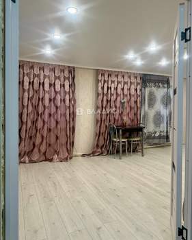 Дом 120м², 2-этажный, участок 6 сот.  