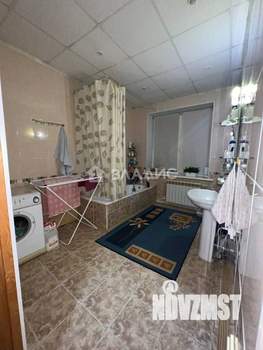 Дом 200м², 2-этажный, участок 6 сот.  