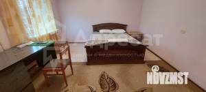 Дом 261м², 3-этажный, участок 15 сот.  