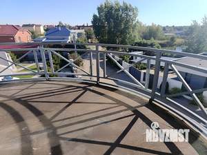 Коттедж 294м², 3-этажный, участок 10 сот.  