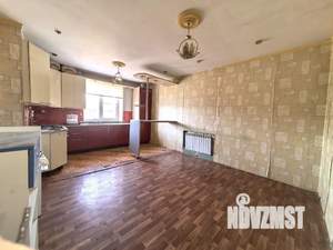 Дом 341м², 3-этажный, участок 6 сот.  