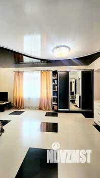 Дом 106м², 2-этажный, участок 8 сот.  