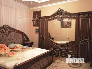 Дом 330м², 3-этажный, участок 6 сот.  