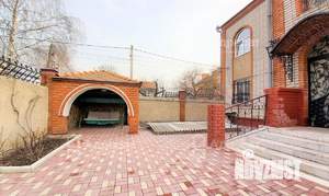 Дом 387м², 2-этажный, участок 6 сот.  