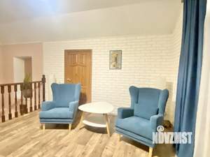 Коттедж 240м², 2-этажный, участок 7 сот.  