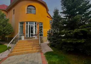 Дом 453м², 3-этажный, участок 9 сот.  