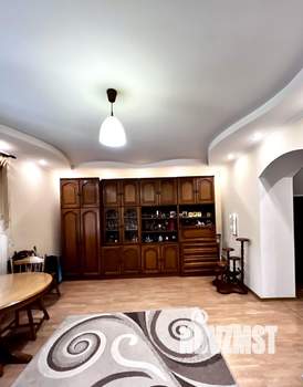 Дом 254м², 2-этажный, участок 6 сот.  