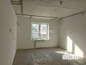 Дом 205м², 2-этажный, участок 6 сот.  