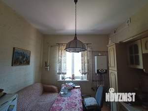 Дом 253м², 2-этажный, участок 6 сот.  