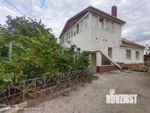Дом 274м², 2-этажный, участок 8 сот.  