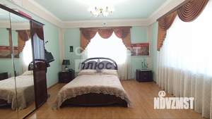 Коттедж 341м², 2-этажный, участок 6 сот.  