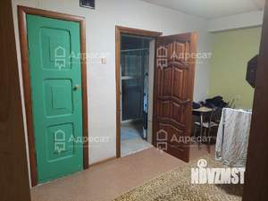 Дом 388м&sup2;, 3-этажный, участок 7 сот.  