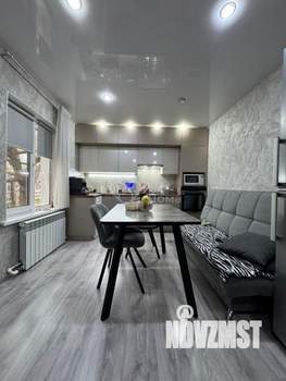 Дом 64м², 1-этажный, участок 7 сот.  