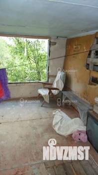 Дом 40м², 2-этажный, участок 6 сот.  